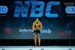 MAN'S PHYSIQUE +179
